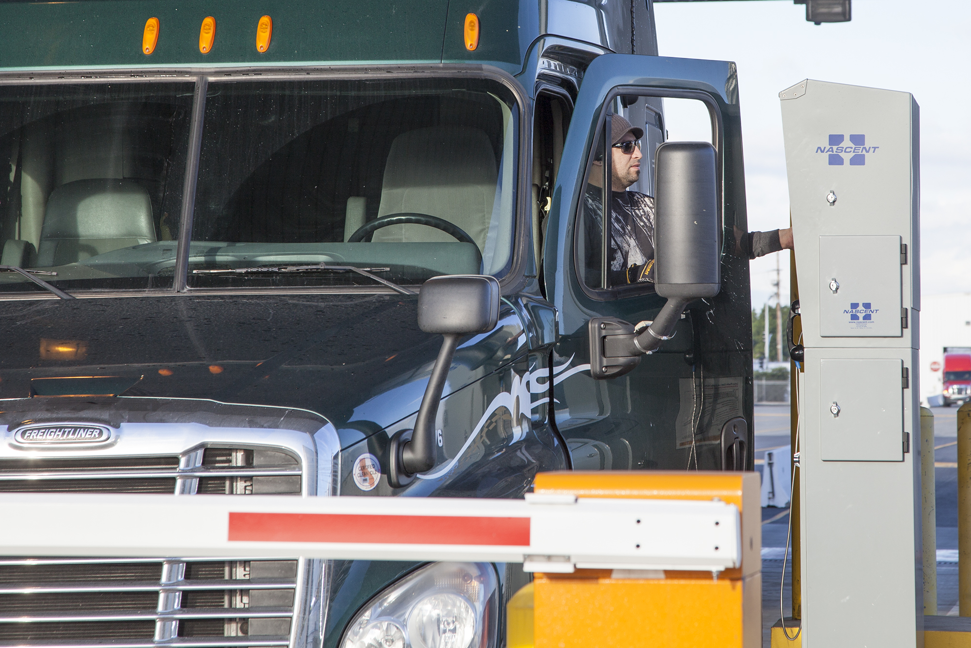 NASCENT’s fully automated security checkpoints capture truck & container data at speeds of up to 25mph.